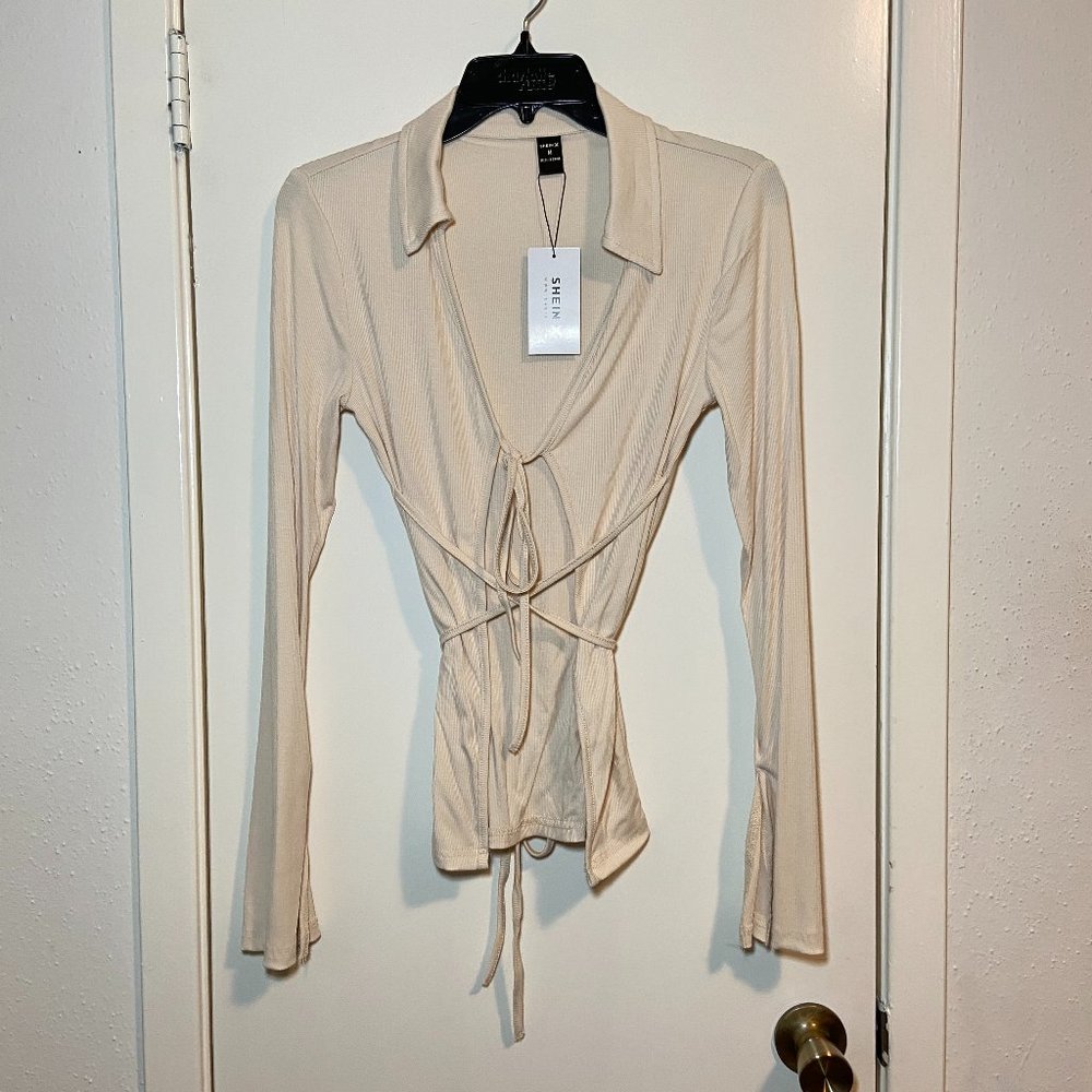 lace up long sleeve top